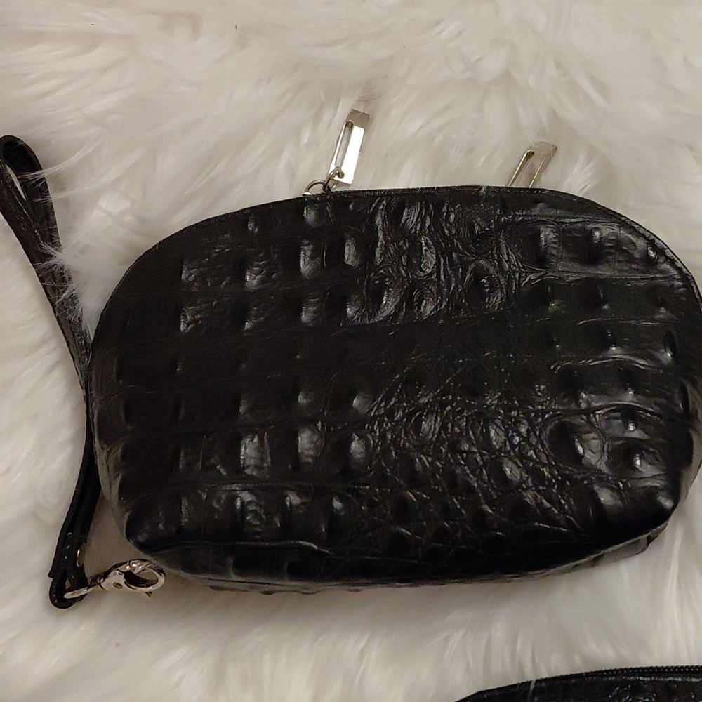 EUC Italian Leather Croc Embossed Cosmetic Bag or Wristlet Clutch, Double Zip